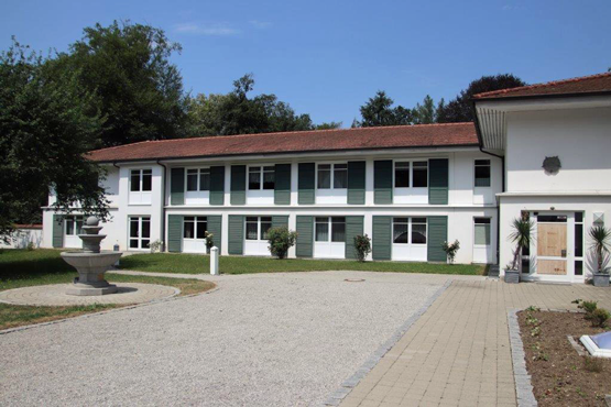 Neubau